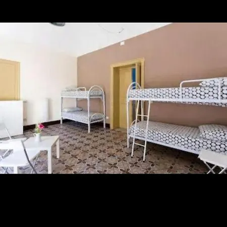 Moon Light Hostel